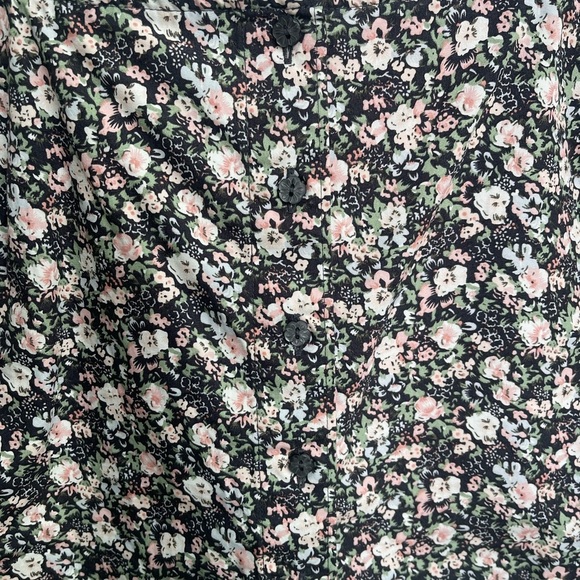 NWT Levi’s black floral crop button-up cotton blouse size large - Picture 4 of 4